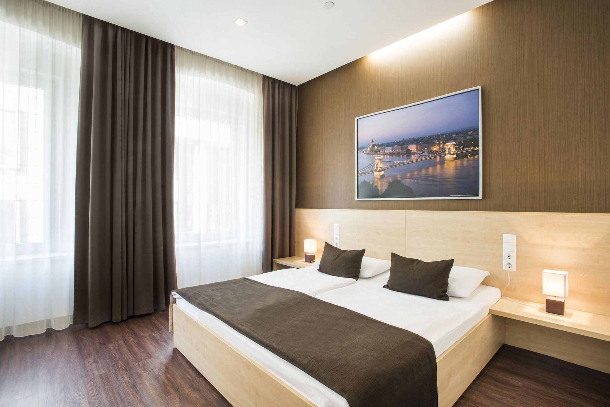 Promenade City Hotel Budapest Exterior photo